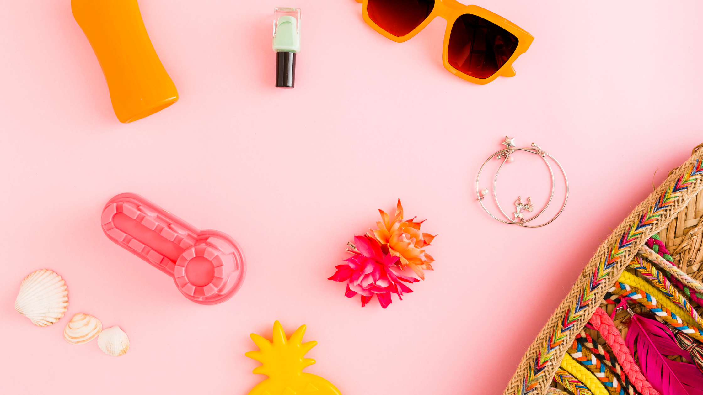 What’s in Wendi’s Purse: Hot Flash Edition